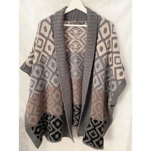 Outback Red Printed Wool Blend Cape Sweater Sz: S